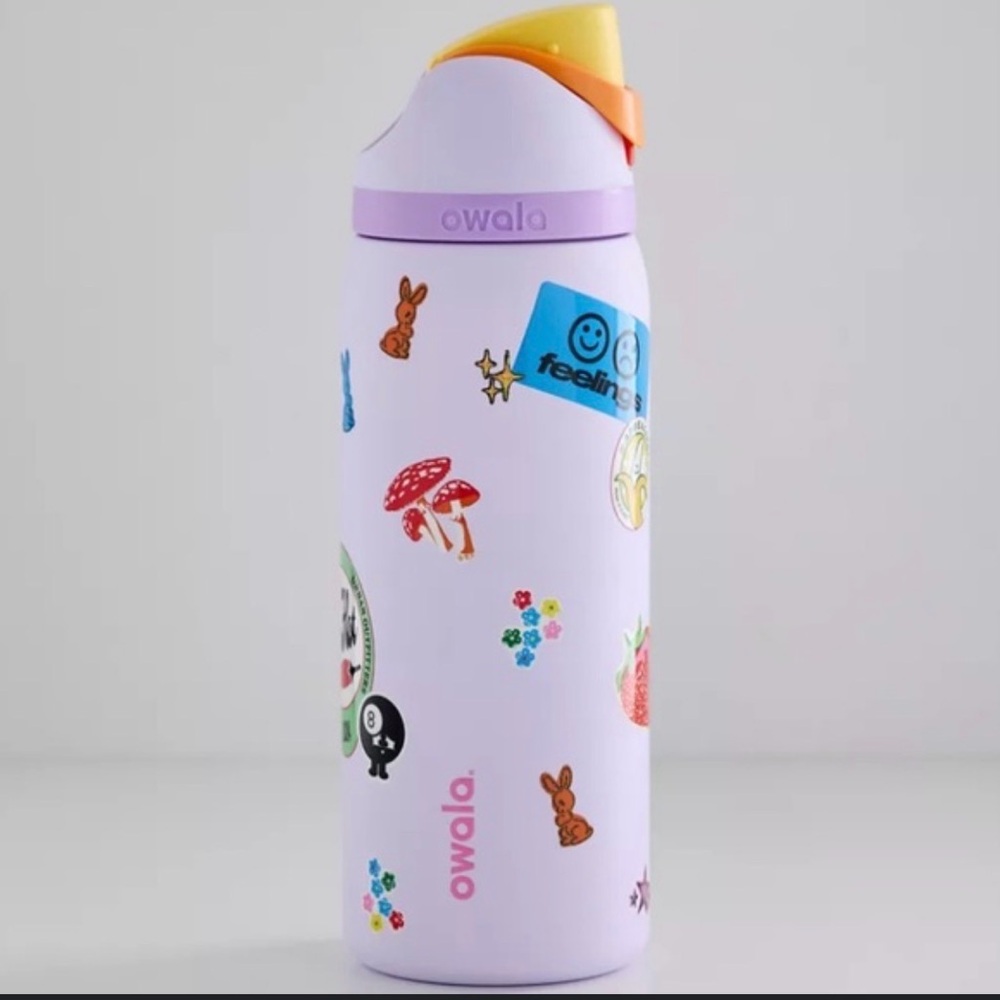 Owala x Urban Outfitters Dear Diary 32 oz FreeSip Water Bottle
